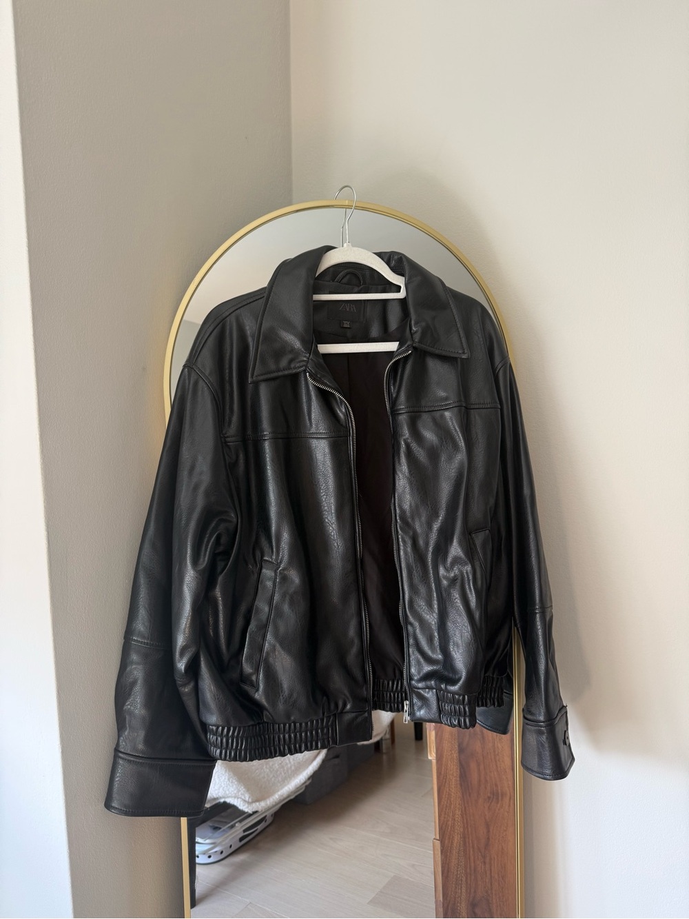 Zara Black Leather Bomber Jacket - Classic Zip Front
